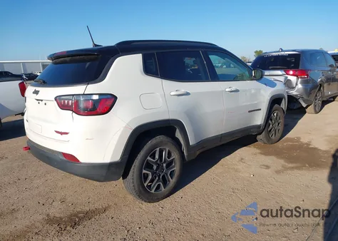 2020 Jeep Compass Trailhawk из США, поврежденный, VIN 3C4NJDDB3LT189398